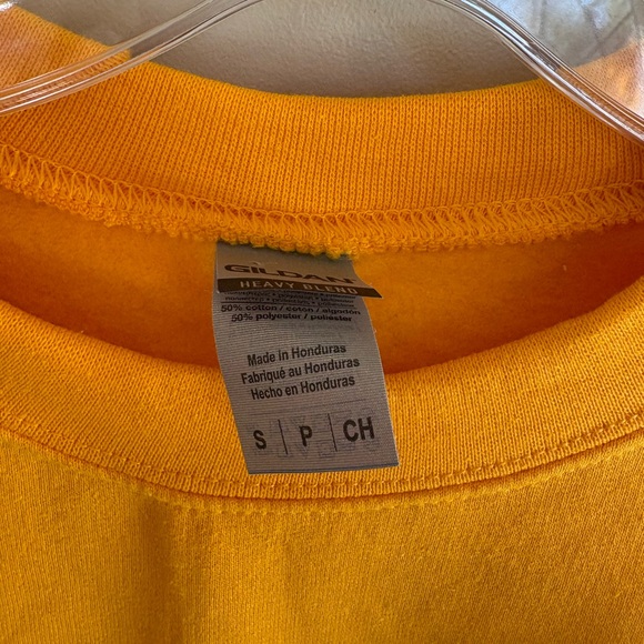 Spirit Szn CU Boulder Star Patched Cropped Crewneck - Picture 3 of 3